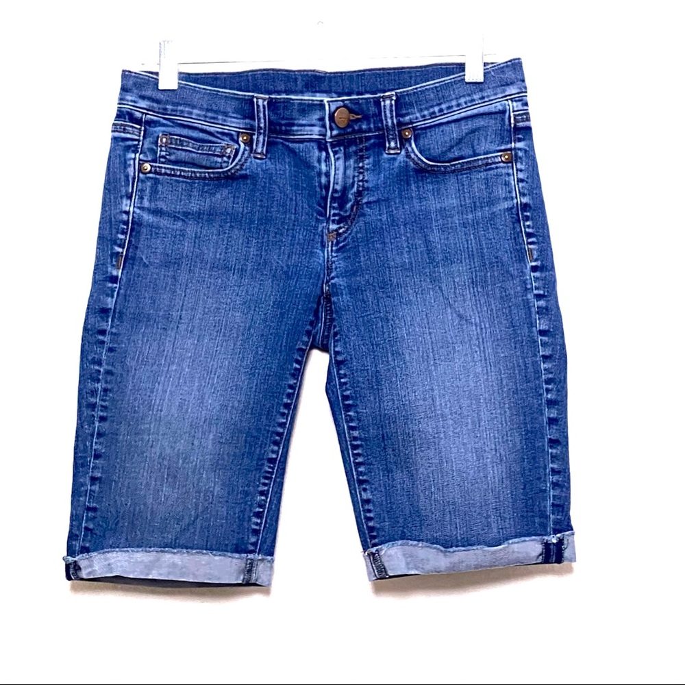 Ann Taylor Loft Blue Denim Shorts- Size 4 (EUC)